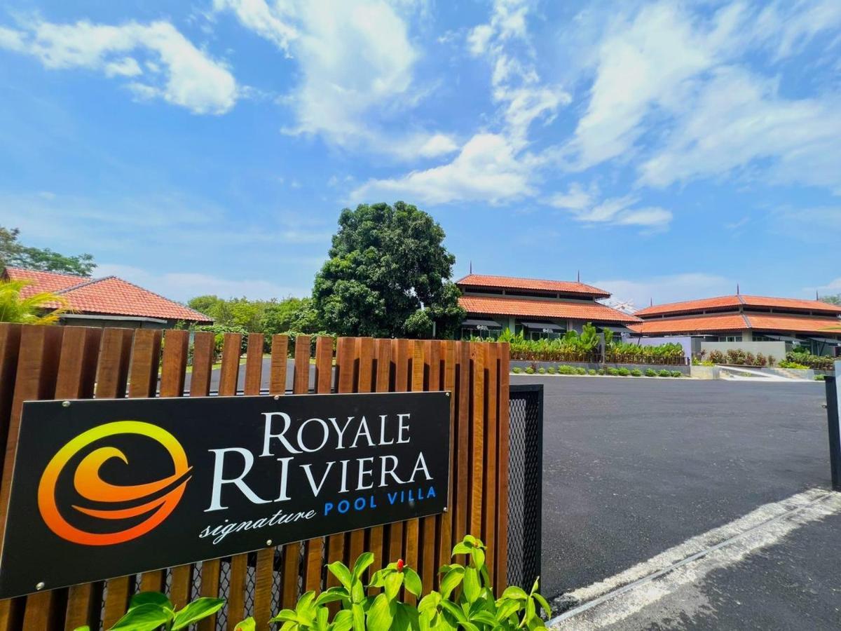 Royale Riviera Resort Private Pool Villas Пантай-Сенанг Экстерьер фото